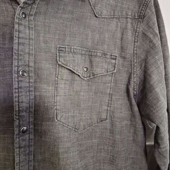 A Wrangle Men's Denim Western Shirt Pearl Snap Rancher Rodeo Chore Size XL - Picture 3 of 10